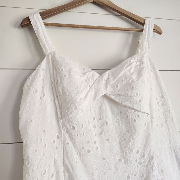 Lilly Pulitzer White Rocko Eyelet Romper Mini Dress W Shorts Coastal Resort 16 - Picture 5 of 12